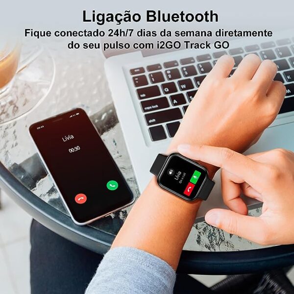 Smartwatch i2GO Track GO com Alexa Integrada, Faça e Atenda Chamadas, Tela 1,69, Bateria de até 7 dias, Proteção IP68, Até 60 modos esportivos, Compatível com Android e iOS